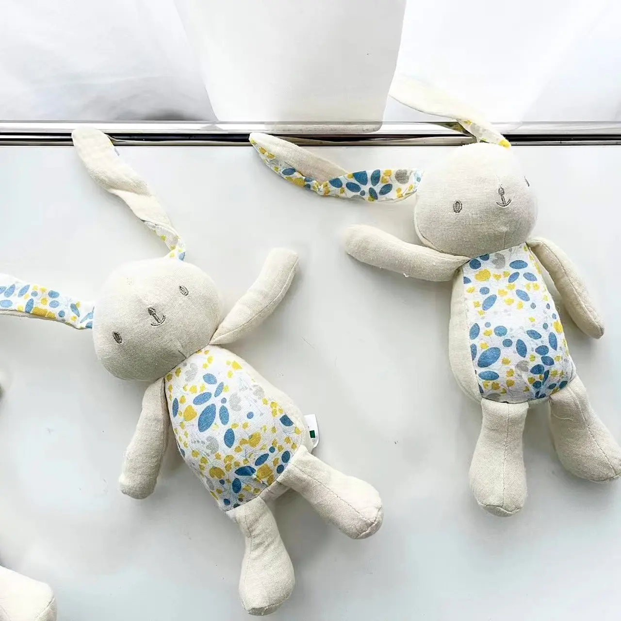 Peluche Apego Conejito Maderitas